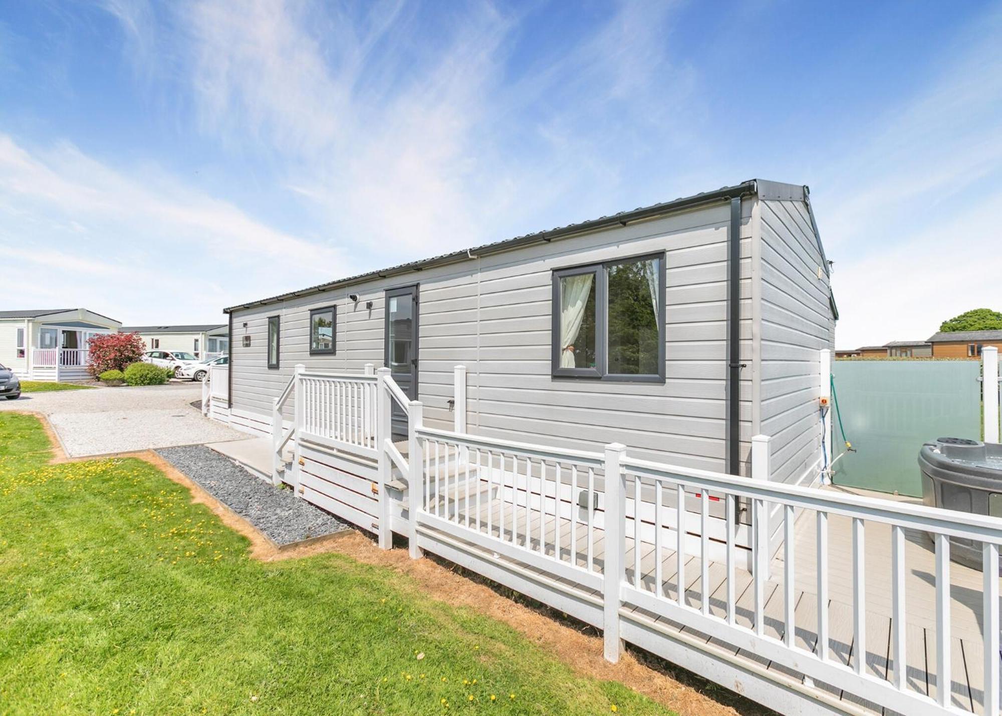 Отель Looe Coastal Retreat Экстерьер фото
